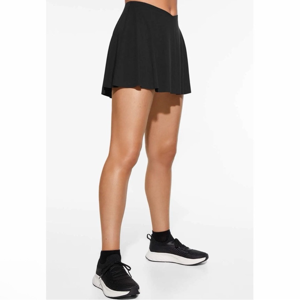 Oysho Women's Light Touch Pocket Skort Black Small